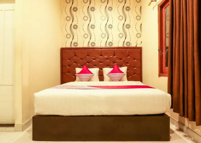 Hotel Oyo 1117 New Garuda