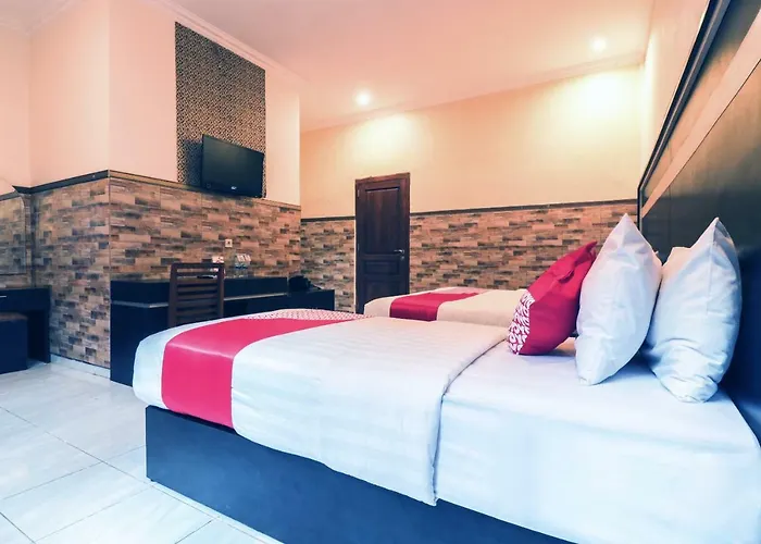Oyo 1117 New Garuda Hotel